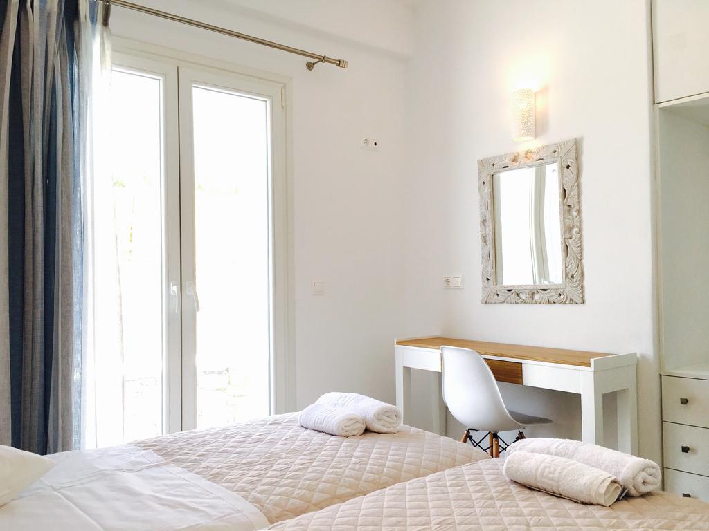 Eleftheria Luxury Suites Mykonos Town Exterior photo