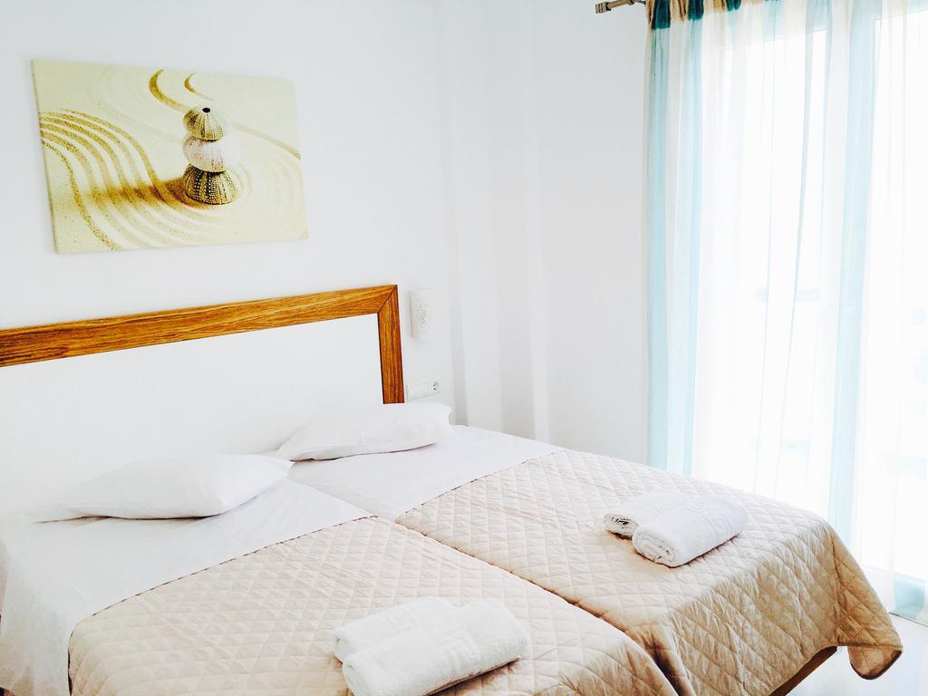 Eleftheria Luxury Suites Mykonos Town Exterior photo